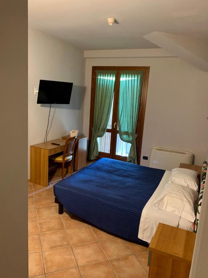 Hotel Riviera Ristorante La Briciola Novellara Extérieur photo