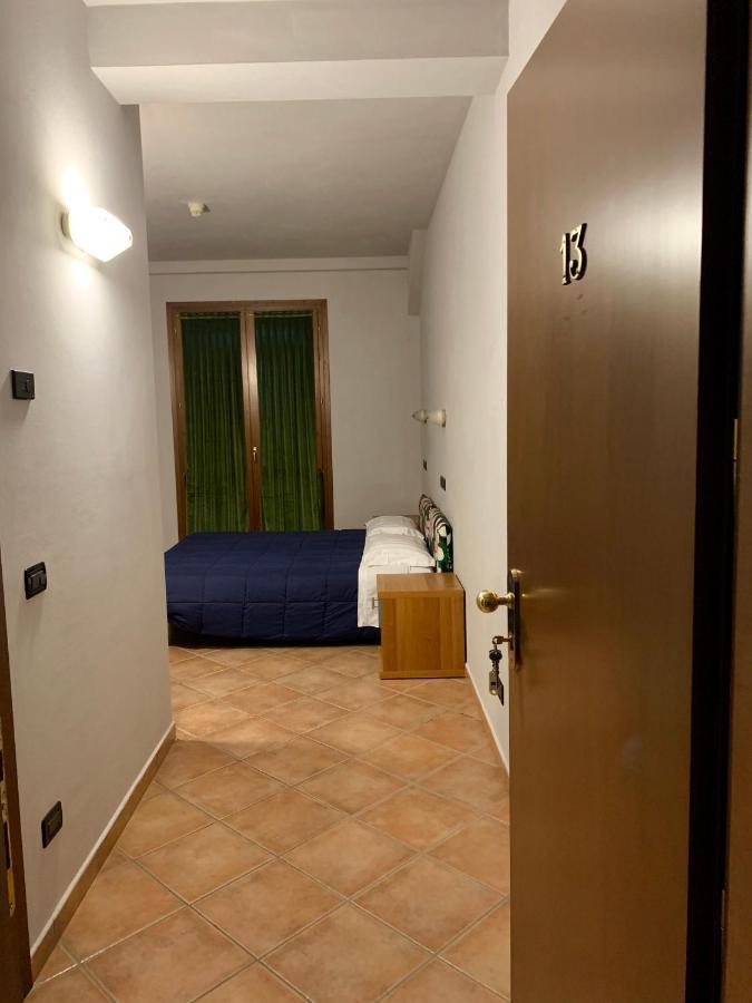 Hotel Riviera Ristorante La Briciola Novellara Extérieur photo